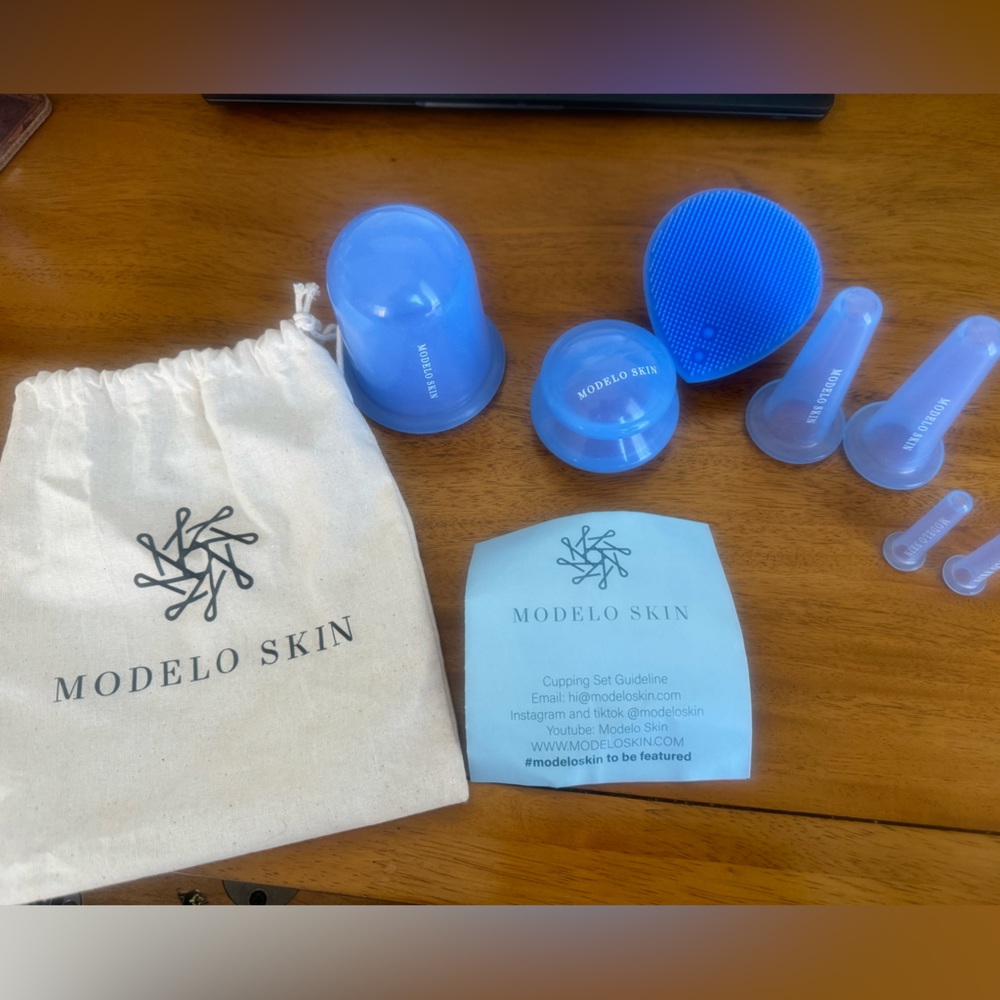 Modelo Skin Facial Cupping Set